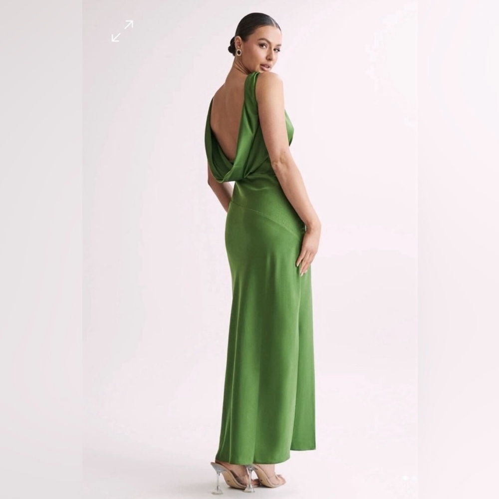 Meshki Nadia Green Maxi Dress - Picture 2 of 3